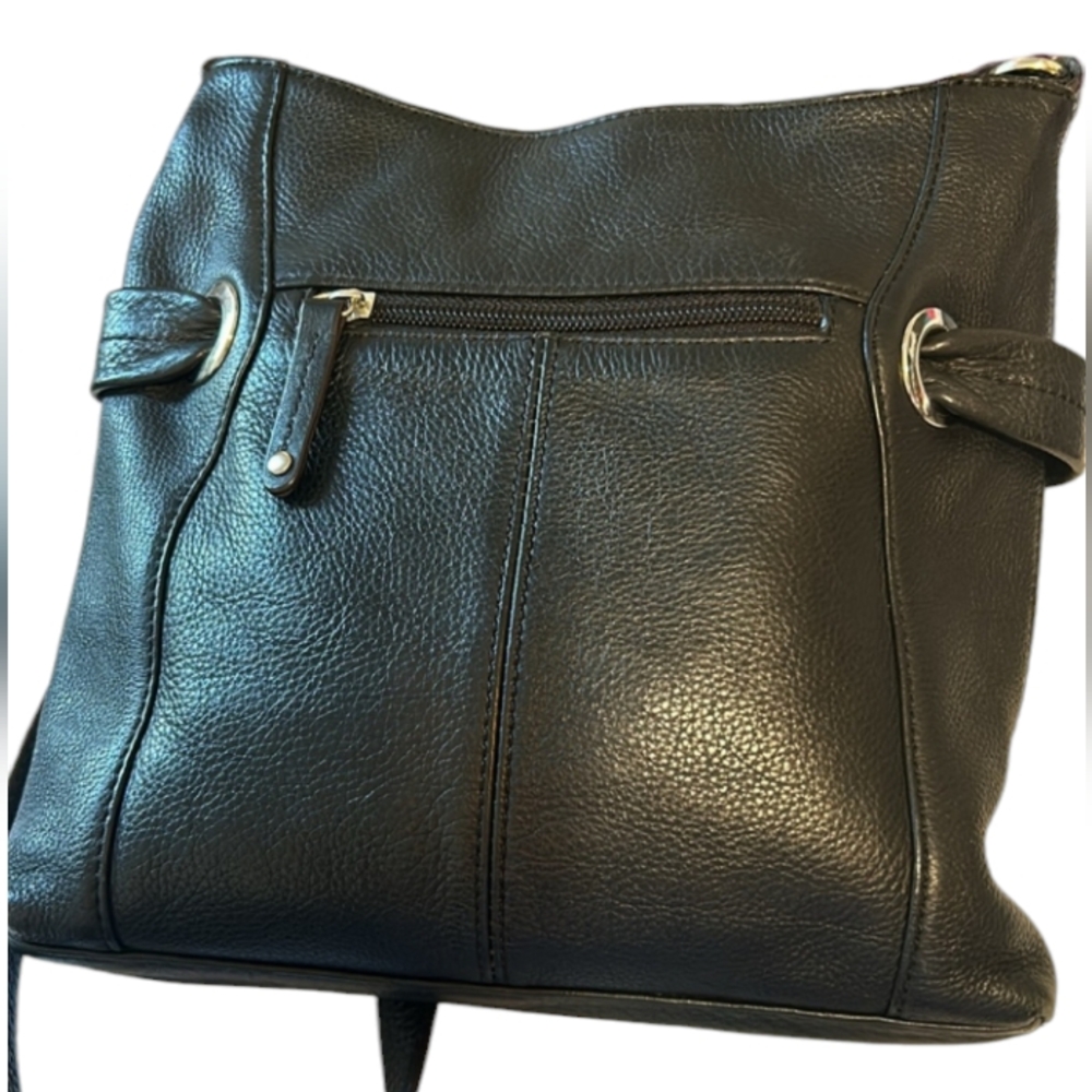 Tiganello Black leather crossbody